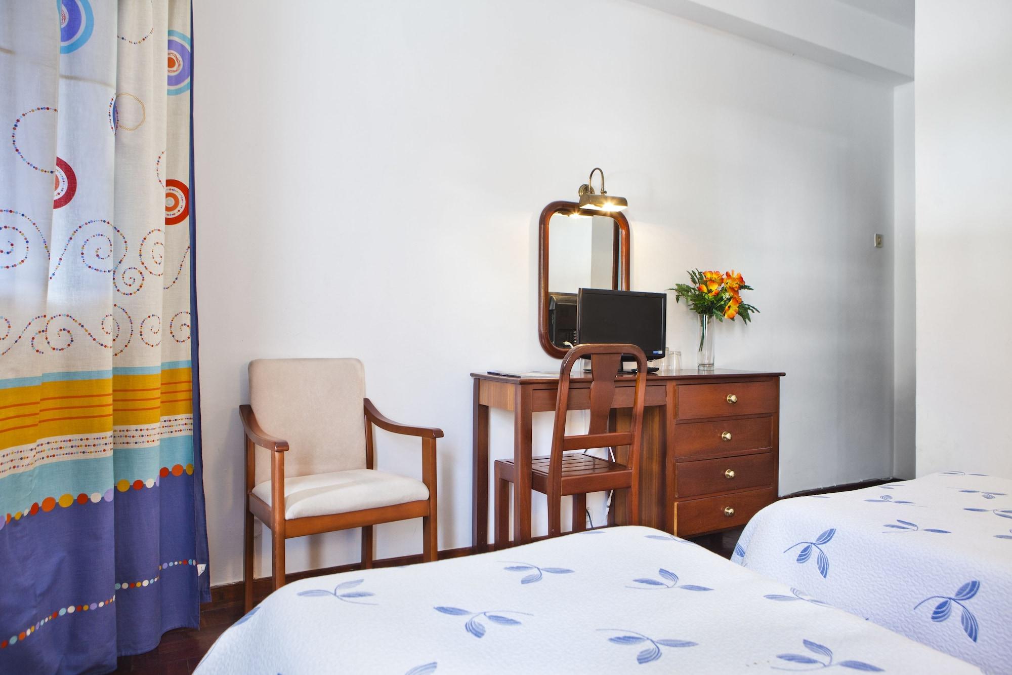 Residencial Colombo Bed and Breakfast Φουνκάλ Εξωτερικό φωτογραφία